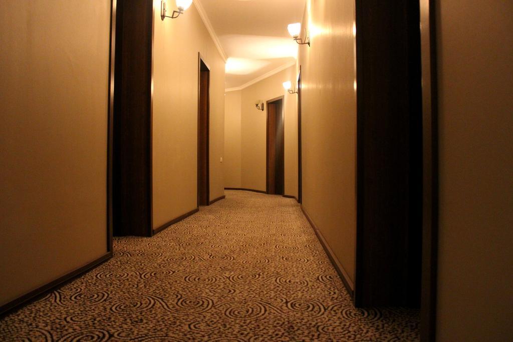 Hotel Empire Κουτάισι Εξωτερικό φωτογραφία
